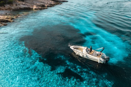 CAP CAMARAT 750, Pick-up point Vela Luka, Korčula