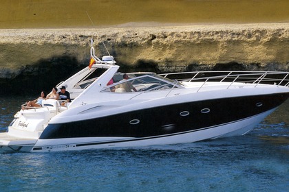 Charter Motorboat Sunseeker 46 Tropea