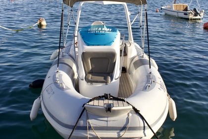 Charter RIB RIB 580 Kaštela