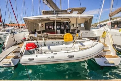 Verhuur Catamaran Fountaine Pajot Fountaine Pajot Saba 50 - 5 + 1 cab. Palma de Mallorca