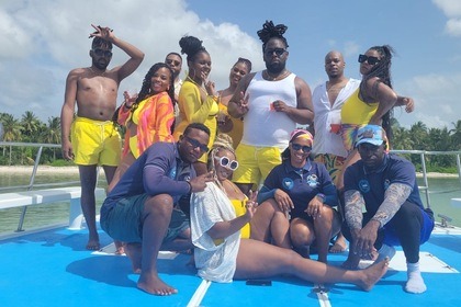 PREMIUM YACHT RENTAL:ALL INCLUSIVE CAPTAIN AND CREW