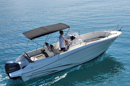 Quicksilver Activ 605 sundeck
