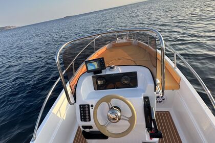 Hire Boat without licence  Easy Marine 500 Athens