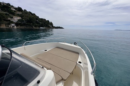 Hire Motorboat Quicksilver Activ 555 Open Le Lavandou