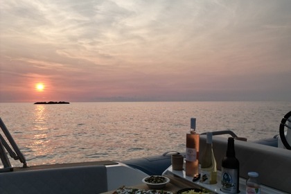 Location Semi-rigide Capelli Capelli Tempest 775 Algajola