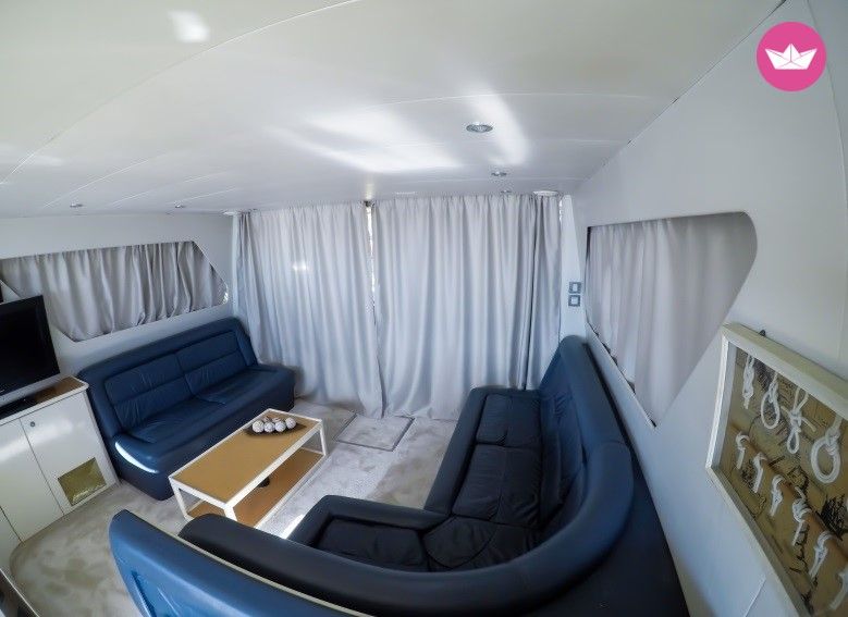 Motorboat Princess 55  