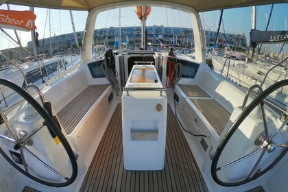 Beneteau Oceanis 35