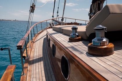 La Goletta de Beso Beach