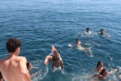 Verhuur Catamaran Drassanes Dalmau Cala San Vicente Barcelona