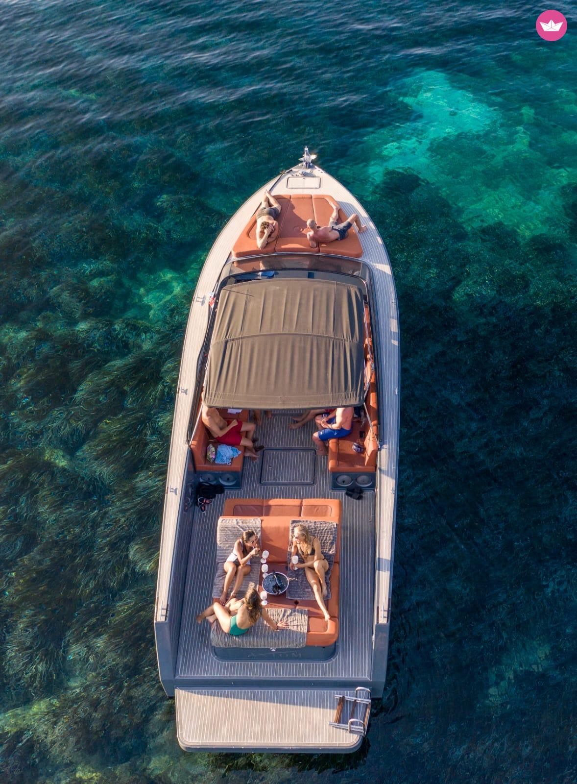Bateau à moteur Axiom VanDutch 45′ Colnago 45 480cv 3