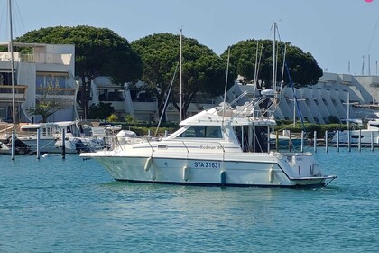 Location Bateau à moteur Rodman 900 fly Port Camargue