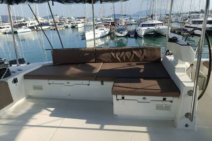 Rental Catamaran Lagoon-Bénéteau Lagoon 620 - 6 + 2 cab. Thalang District