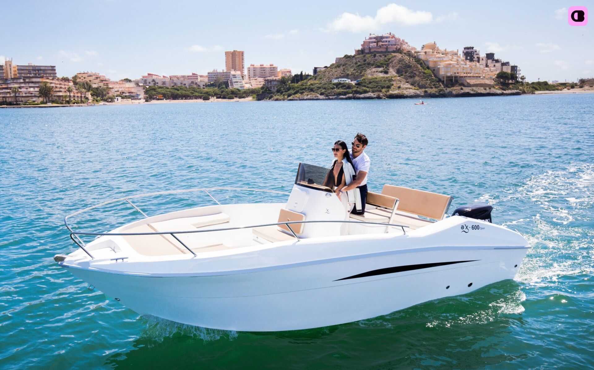 Bateau à moteur Astilux Ax- 600 Open 115cv 2