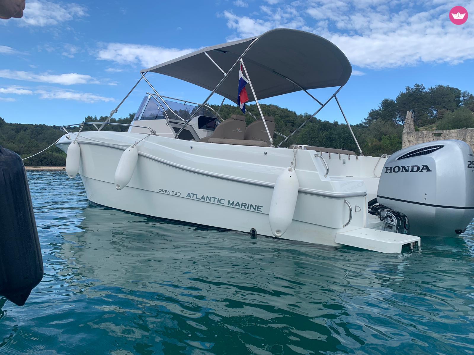 Atlantic Marine 750 Antlantic Marine 750 in Split for hire