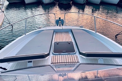 Jeanneau Cap Camarat 9.0 WA 2021