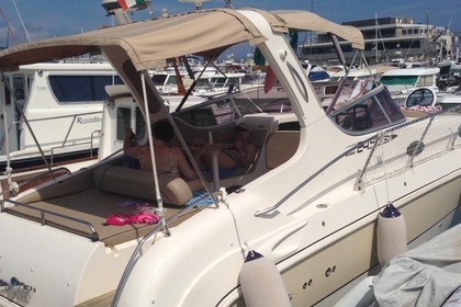 Hire Motorboat Mano Marine Mano 24,5 Loano