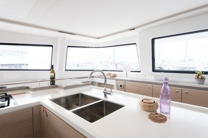 Hyra båt Katamaran Bali - Catana Bali 5.4 Lissabon