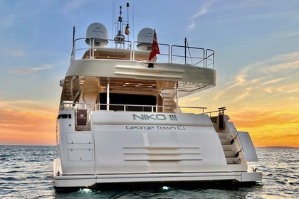 Alquiler Yate a motor Ferretti Custom Line 100 Ibiza