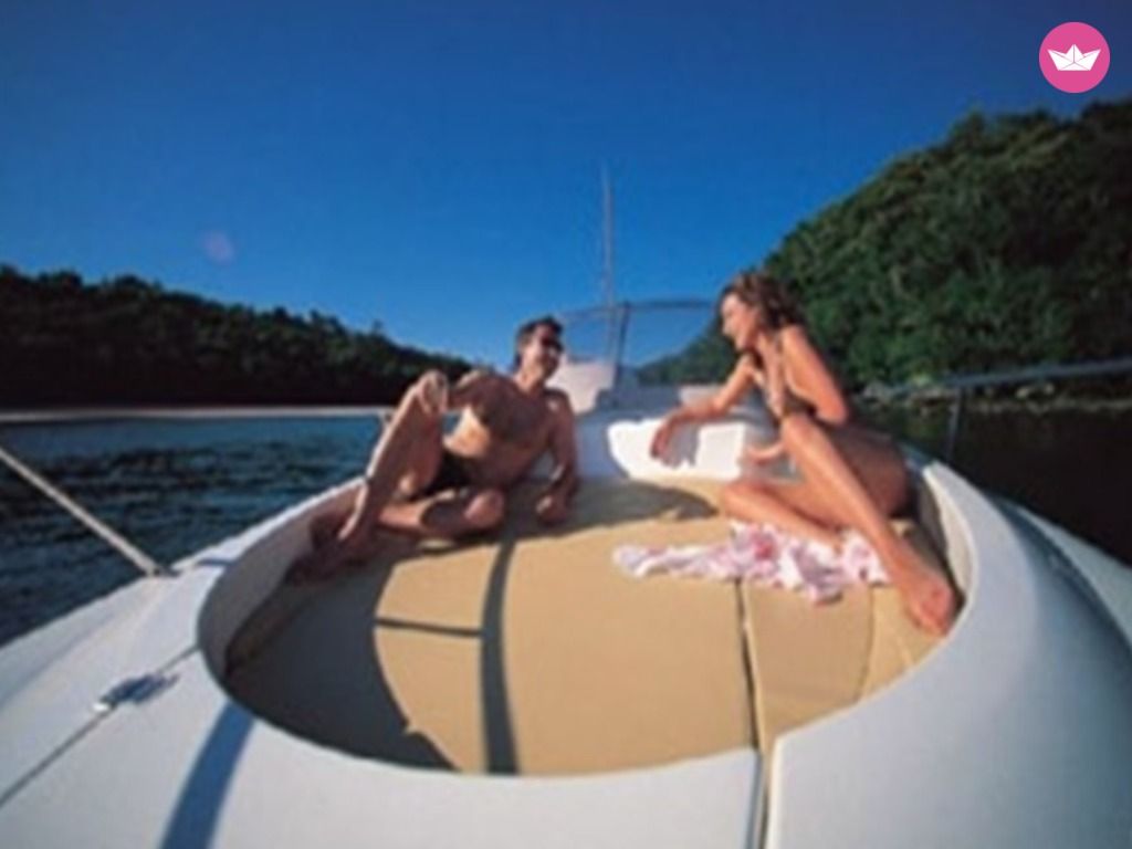 Motorboat Jeanneau Cap Camarat 715  