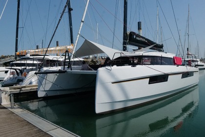Nuevo Nautitech 44 - Primera temporada de charter