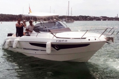 Hire Motorboat Galia 770 Sundeck Portocolom