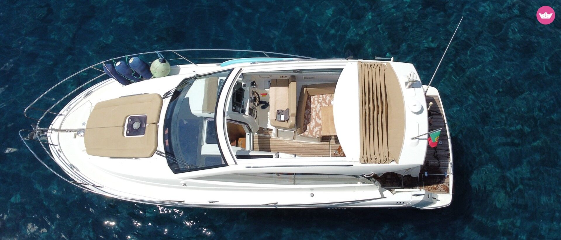 Bateau à moteur Cristal Sea Madeira Leader 9 400cv 2