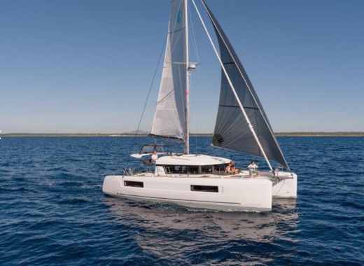 Lagoon 40