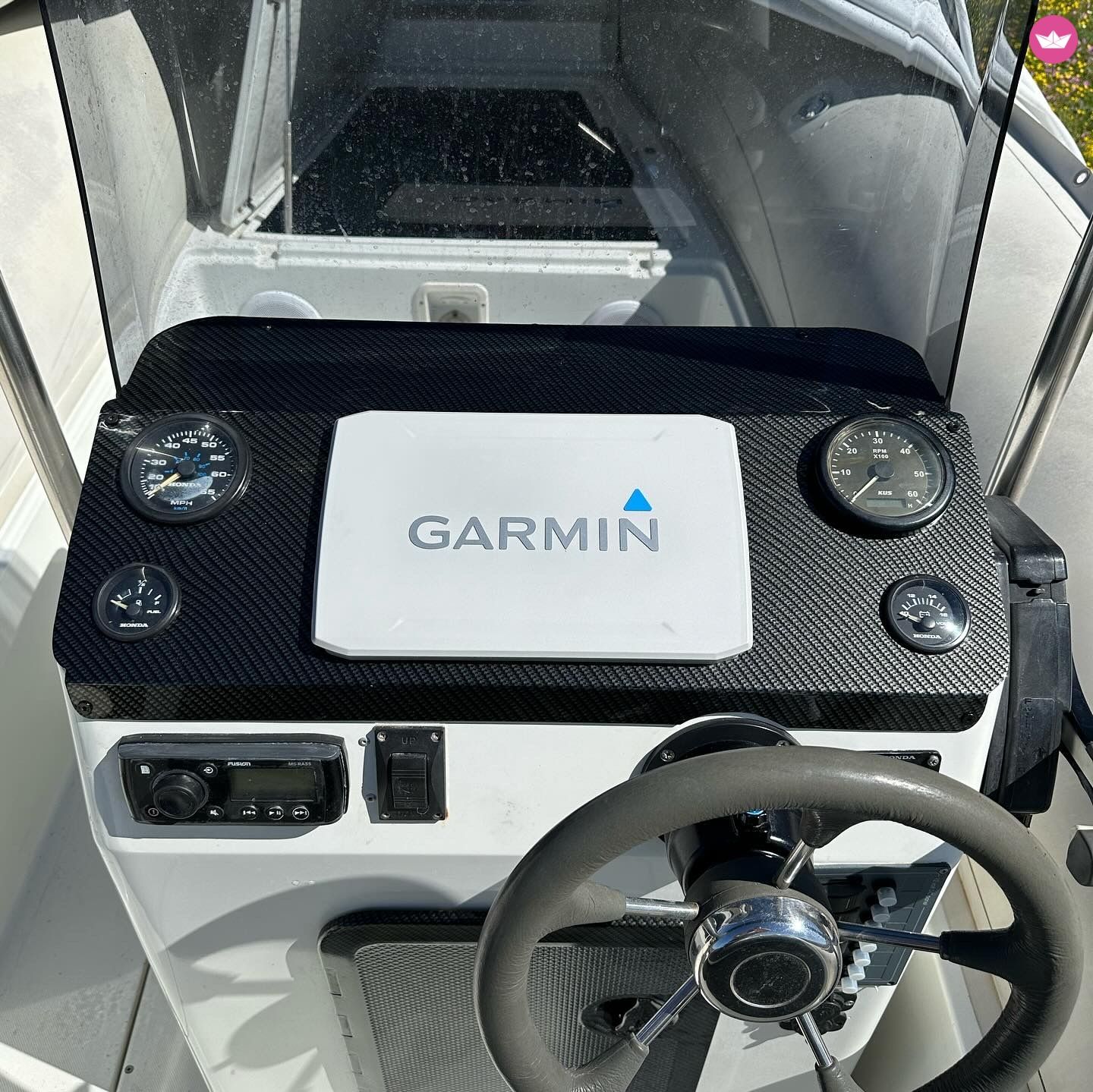 Semi-rigide MOSTRO 621 OFFSHORE 150cv 4