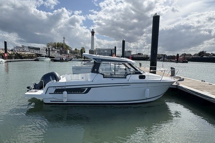 Location Bateau à moteur Jeanneau Merry Fisher 695 Ouistreham