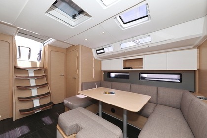 Hire Sailboat Dufour Yachts Dufour 41 Tribunj