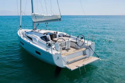 Location Voilier  Oceanis 40.1 Athènes