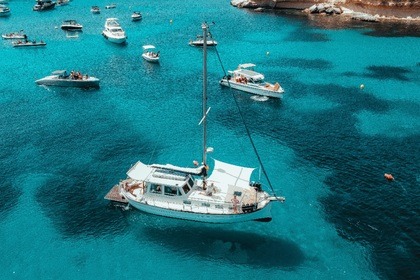 [**#**] - Vivez vos rêves ! Motorsailer classique moderne de luxe traditionnel à Majorque