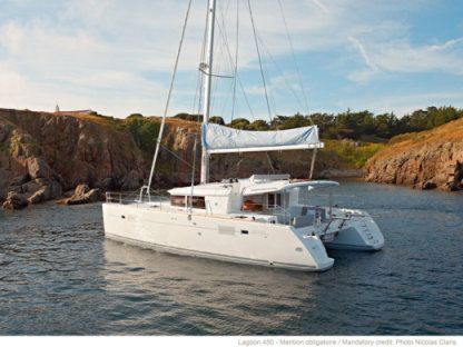 Charter Catamaran Lagoon Lagoon 450 Can Pastilla