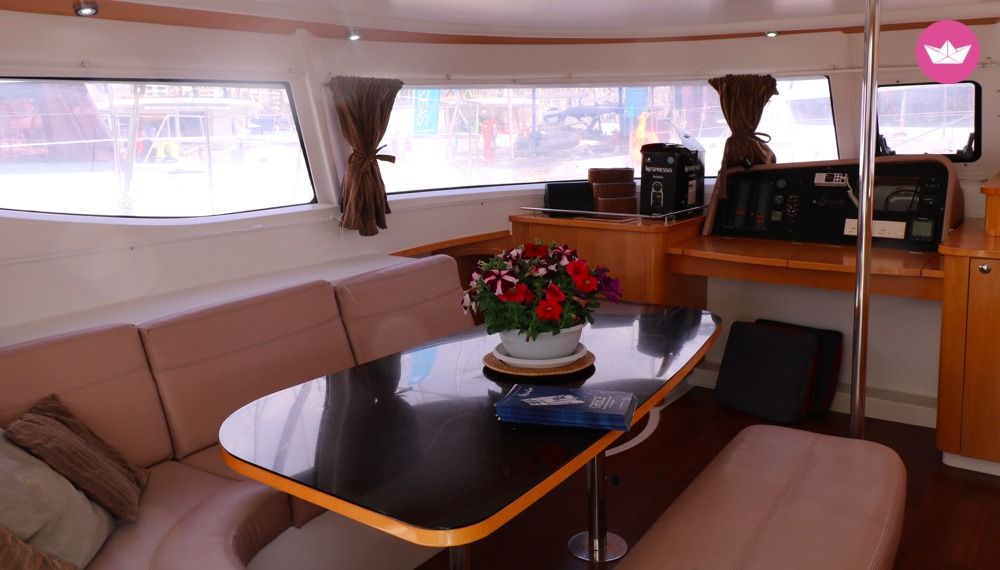 Fountaine Pajot Salina 48 in Athens for hire