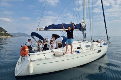Noleggio Barca a vela Beneteau Oceanis 321 Andora