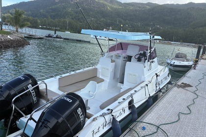 Verhuur Motorboot Seychelles Power cat 28 Victoria