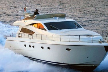 Miete Motoryacht DELLA PIETA' LUX YACHT 63FEET Rom