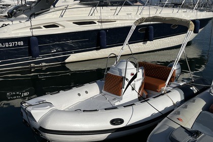 LOCATION BATEAU SANS PERMIS HYERES