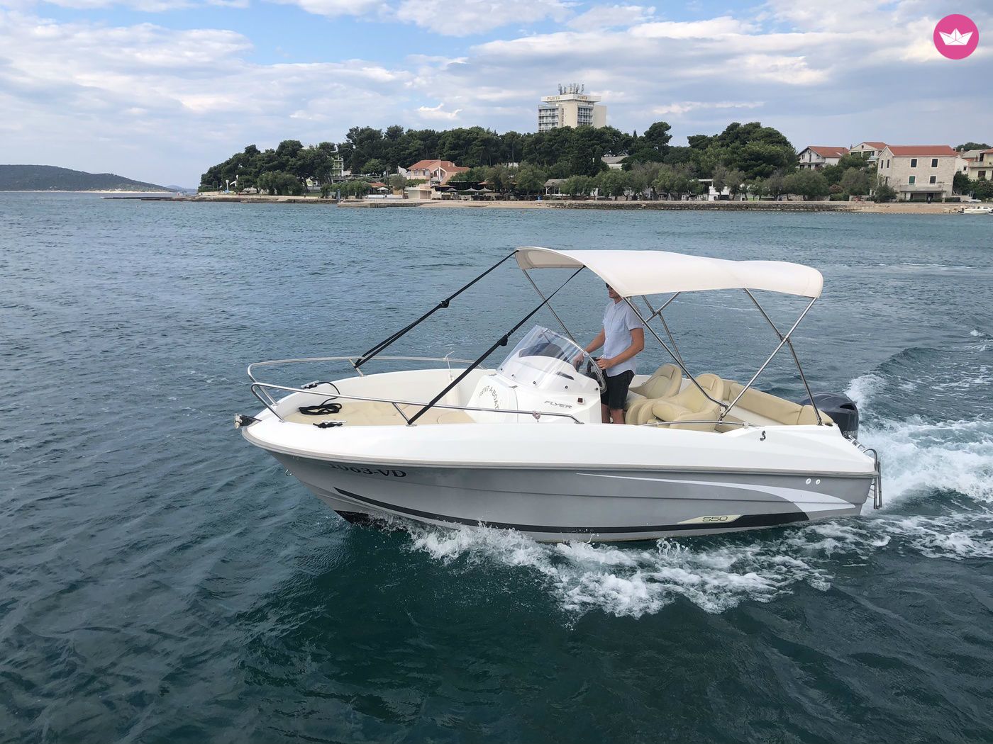 Beneteau Flyer 550 Open in Vodice for hire