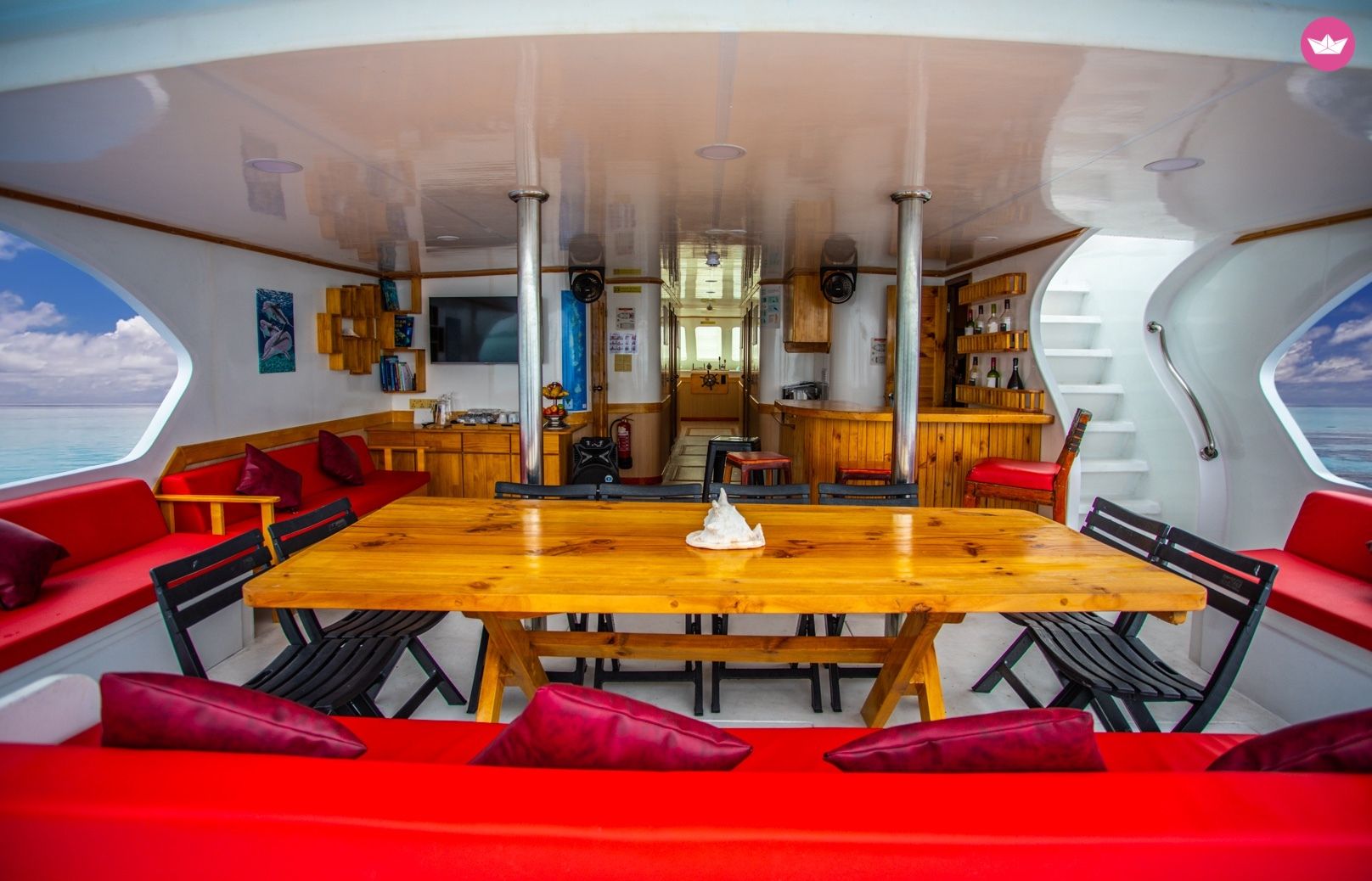 Bateau à moteur Maldives Vessel Typ 326cv 6