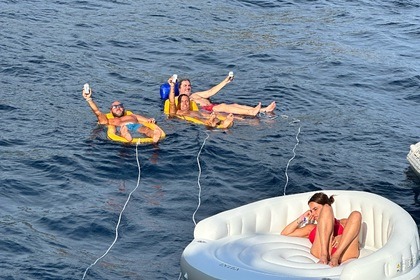 Yacht Catamarano a motore Prestige M48 (no vela)