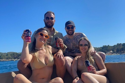 NO SE REQUIERE LICENCIA