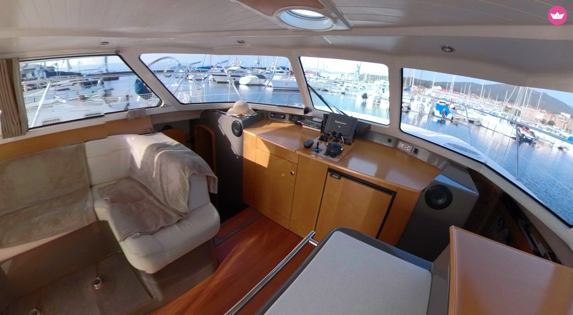 Catamaran Fountaine Pajot Highland 35 10.7m 2