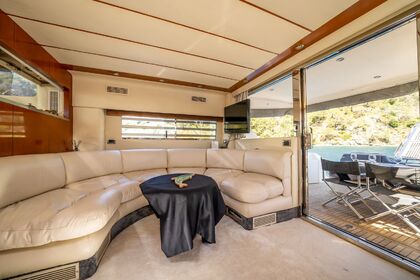 Fairline 59 Motoryacht with a capacity of 6 people