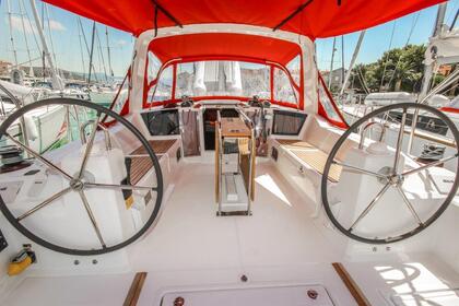 Hyra båt Segelbåt Bénéteau Oceanis 41.1 Pomer
