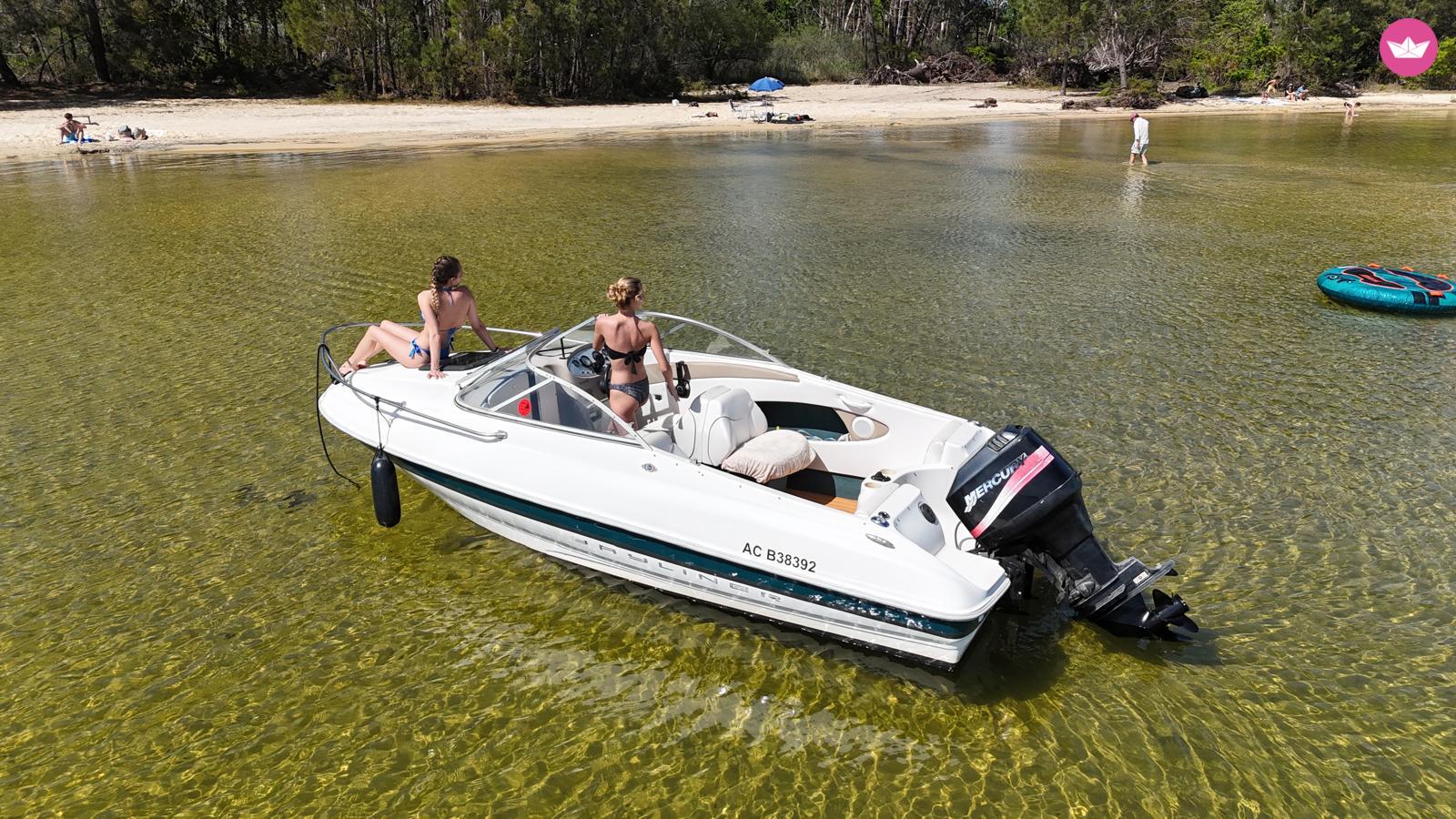 Bateau à moteur Bayliner Capri Cuddy 1802 90cv 4
