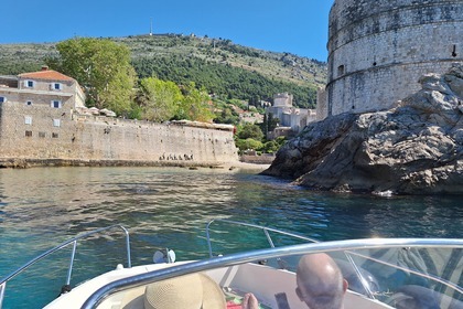 Private boat tour-Elaphiti Islands with drinks included