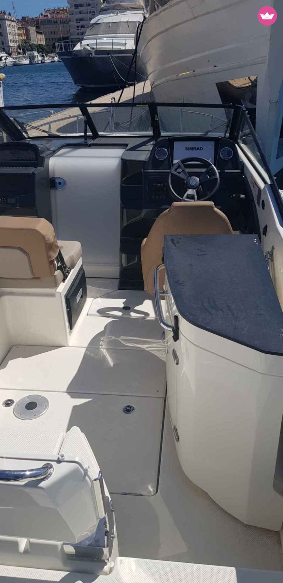 Bateau à moteur QUICKSILVER Cruiser 755 225cv 6
