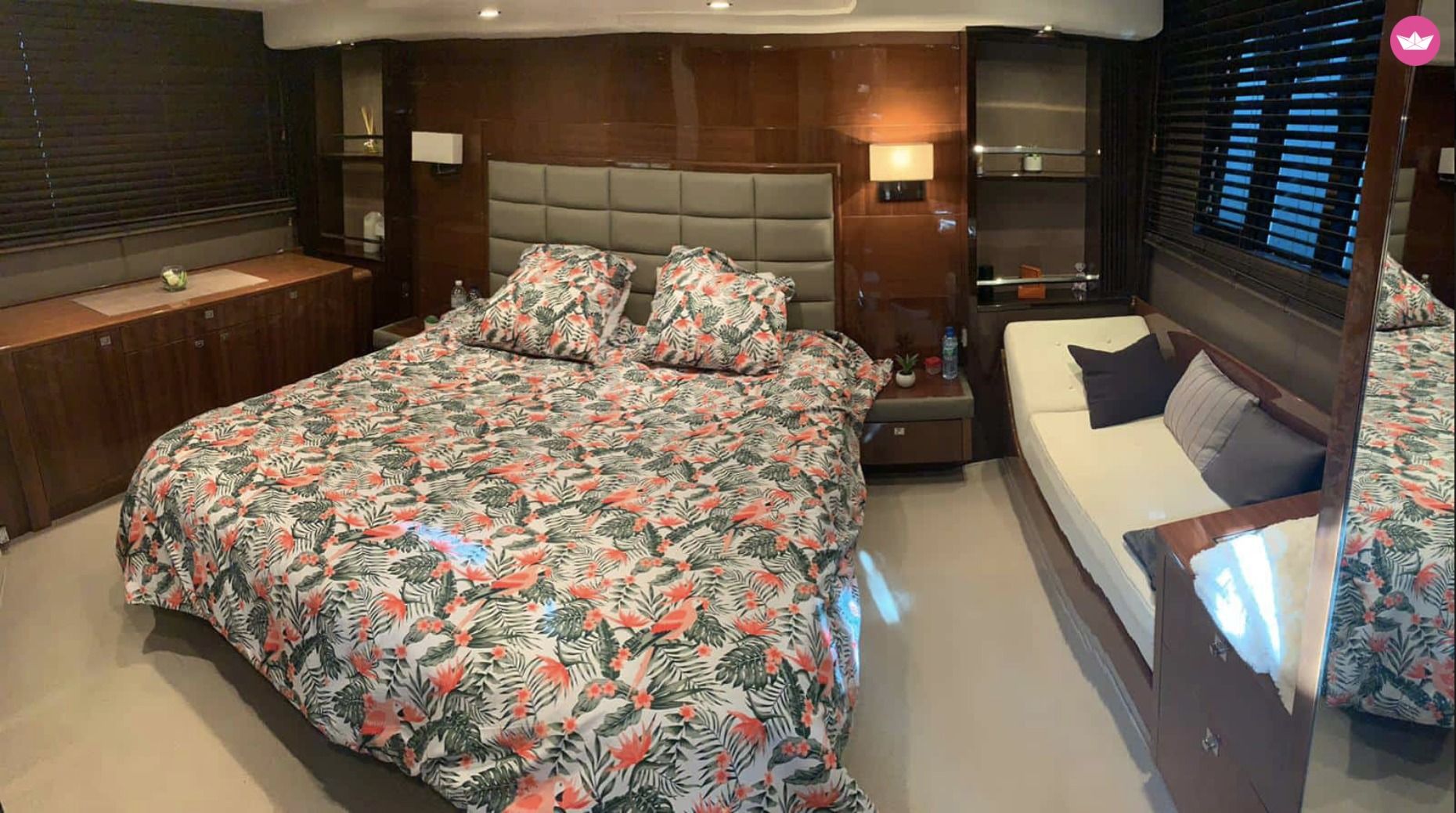 Yacht Princess V64 2800cv 7