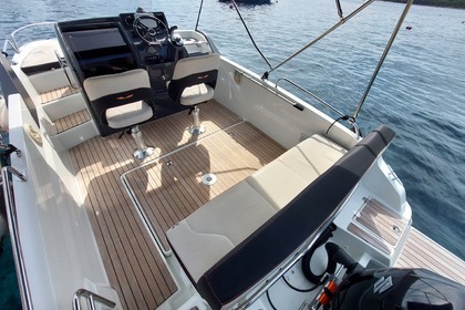 Beneteau Flyer 6.6 Sundeck,150 hp